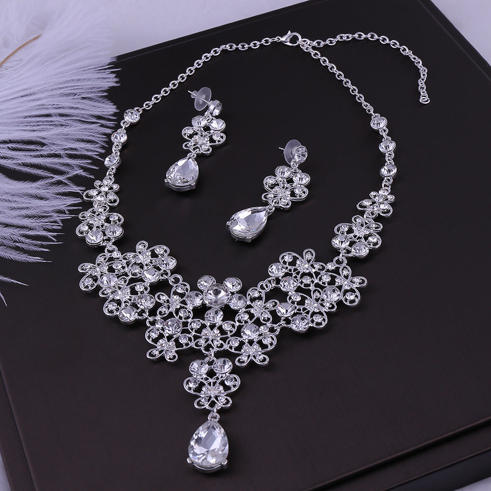 Bridal jewelry three-piece set handmade crown pearl necklace earrings and hair band