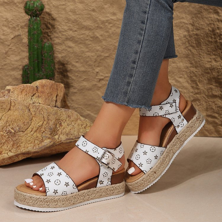 Summer new hemp rope wedge heel light bottom sandal (On Hand)