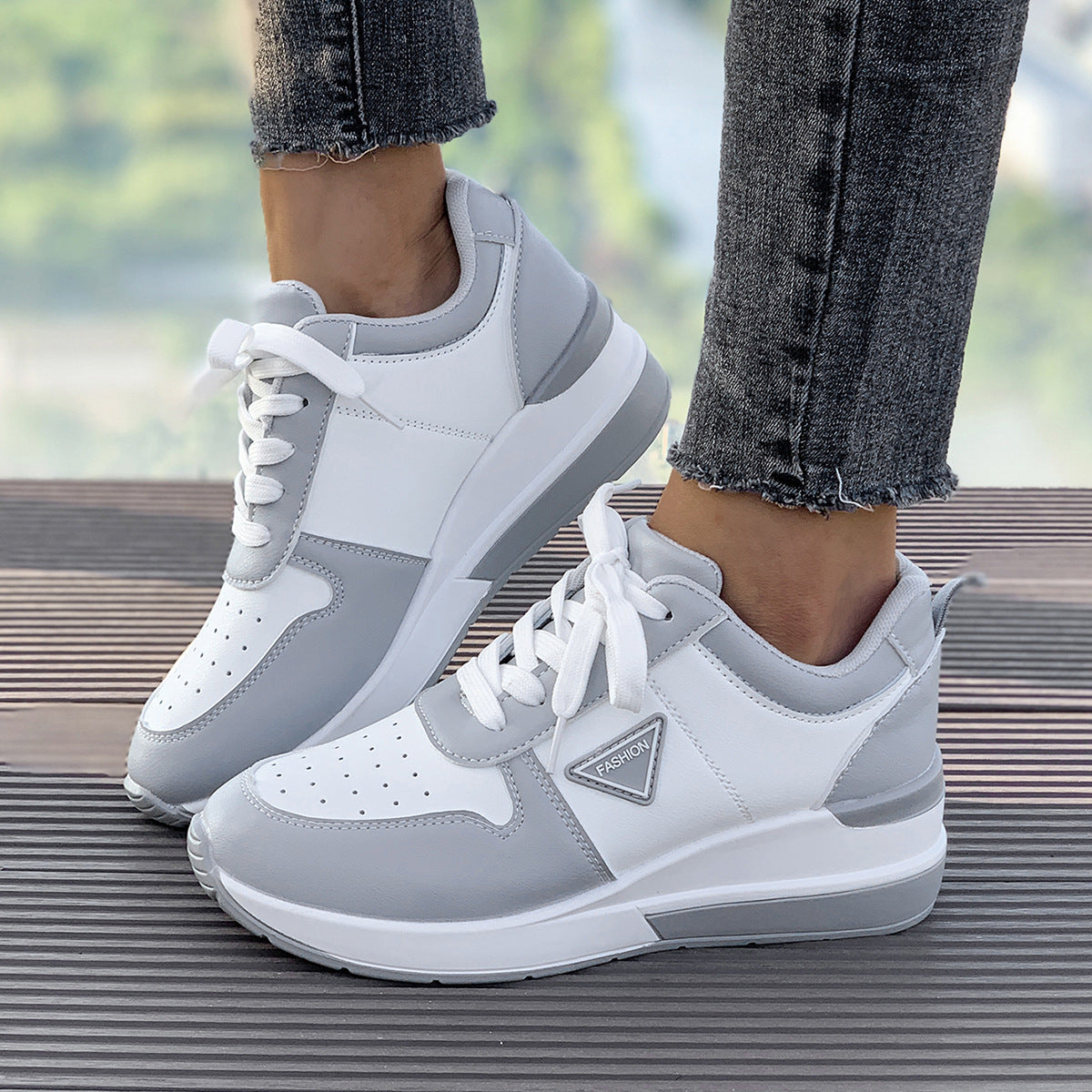 New Casual Low-Top Fashion Sneakers: Wedge Shoes for Women