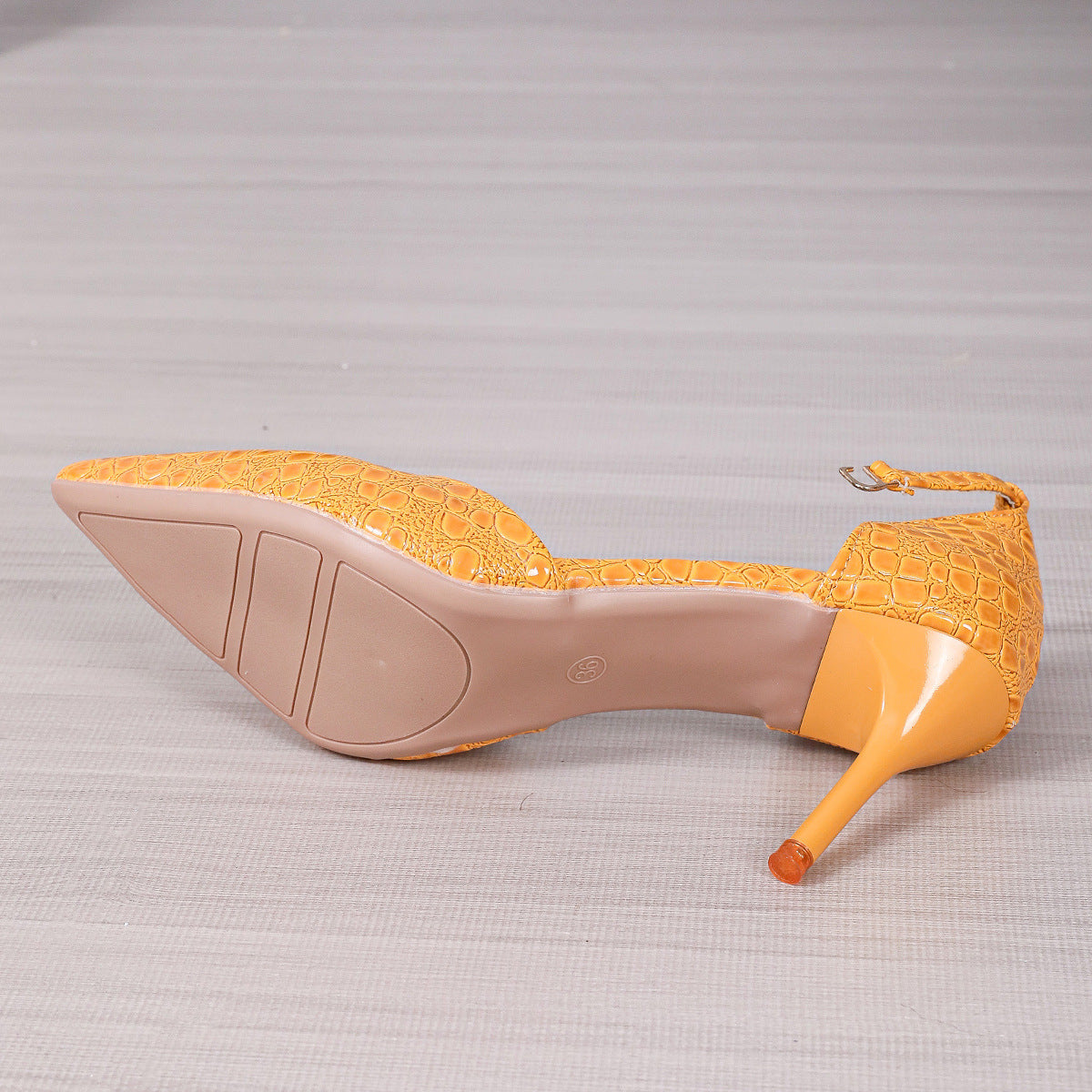 Womem's High heel: Leather Hollow Straight Buckle Strap Pointed Toe