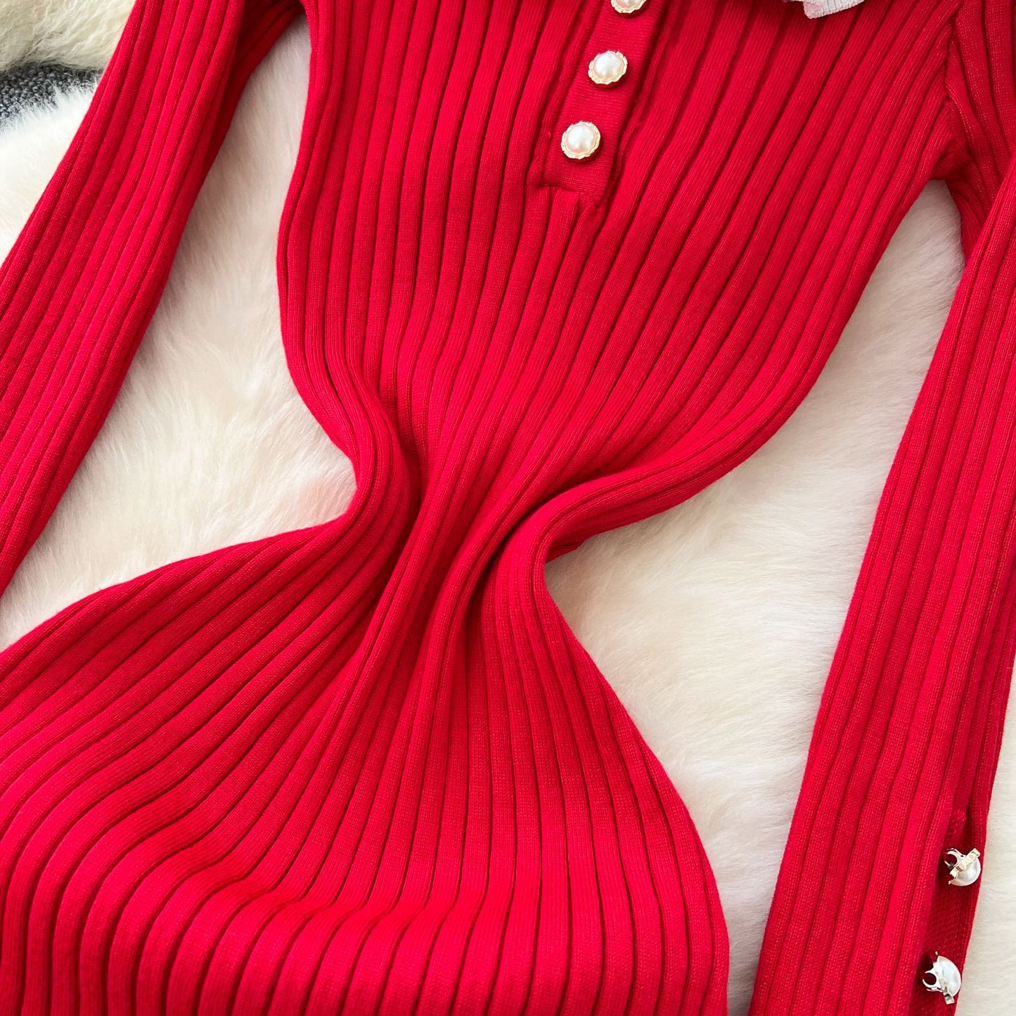 Vintage-Inspired Knitted Dress