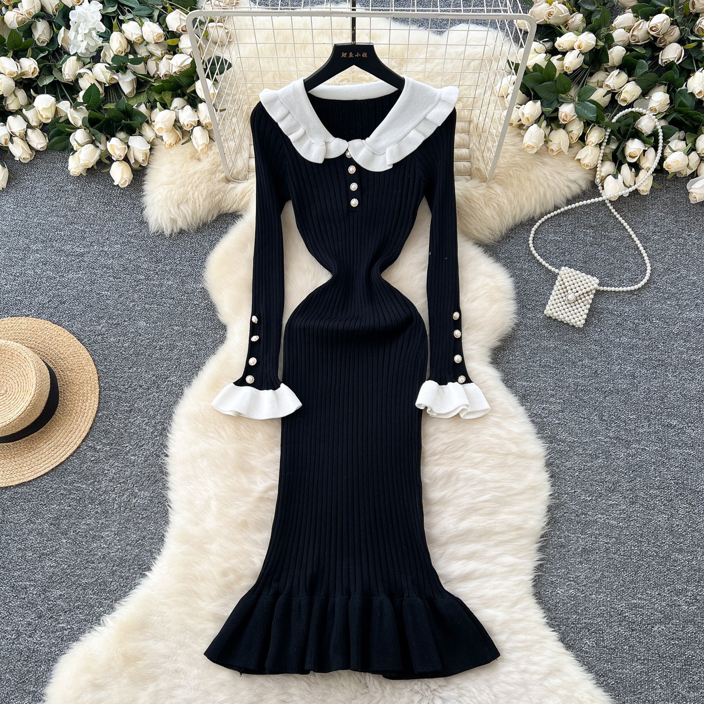 Vintage-Inspired Knitted Dress