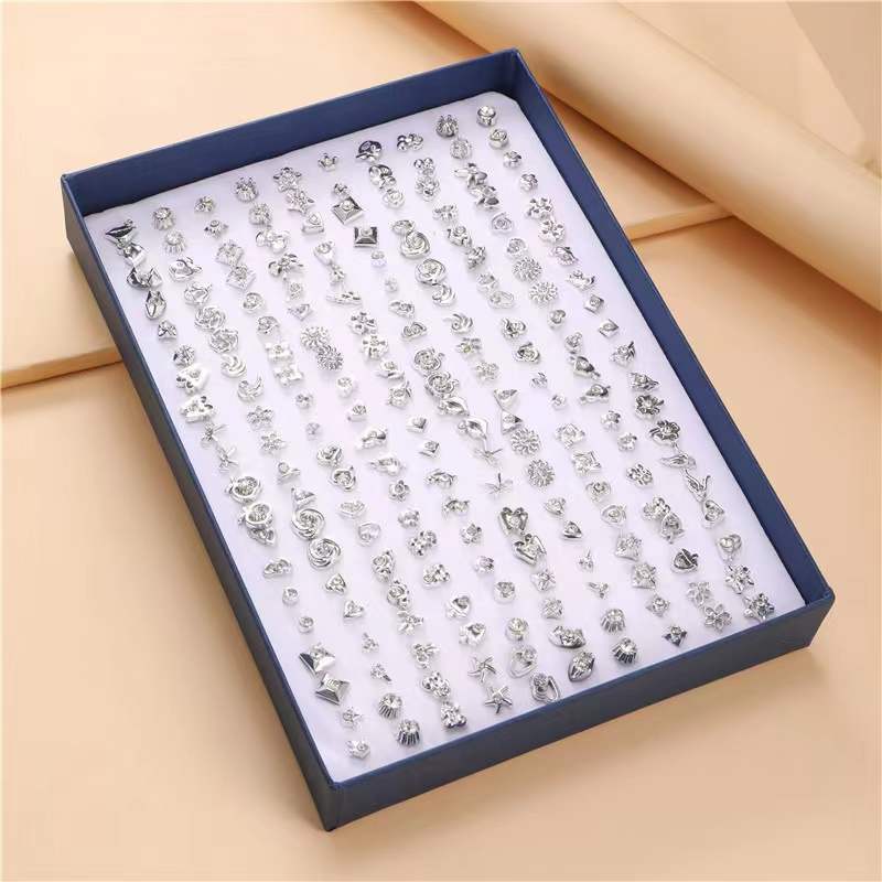 Stunning earring box