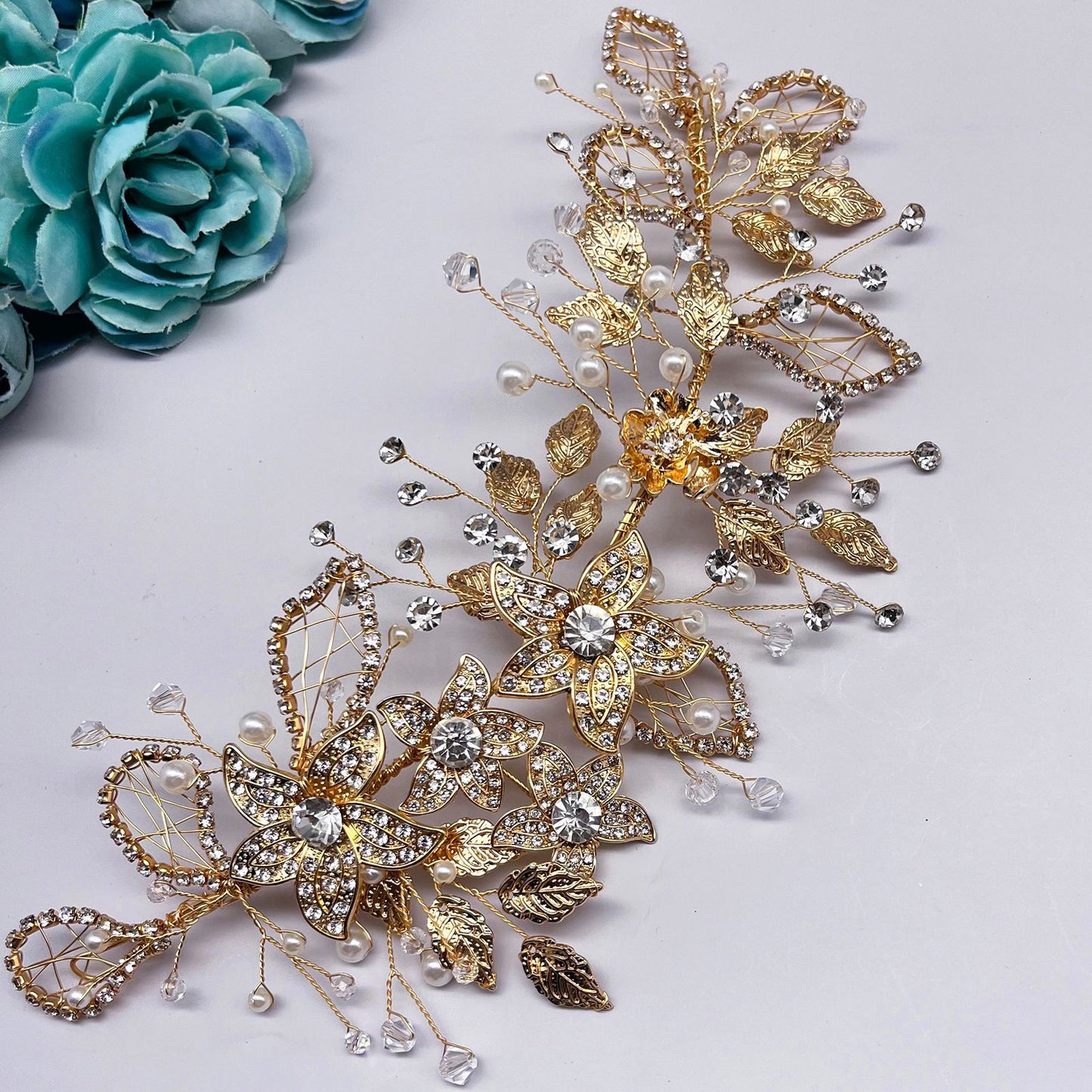 Bridal hand-twisted silk beaded hollow leaf wedding hair tiara