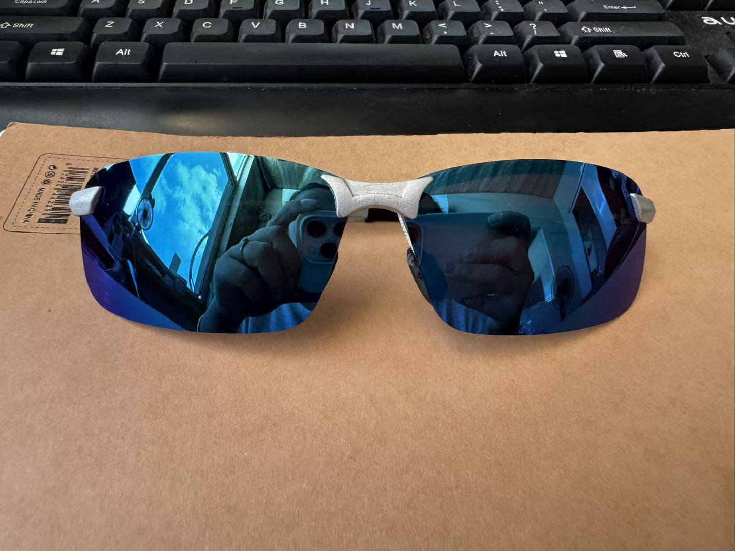 Mens Color-Changing Polarized Sunglasses Day & Night Driving & Fishing Glasses
