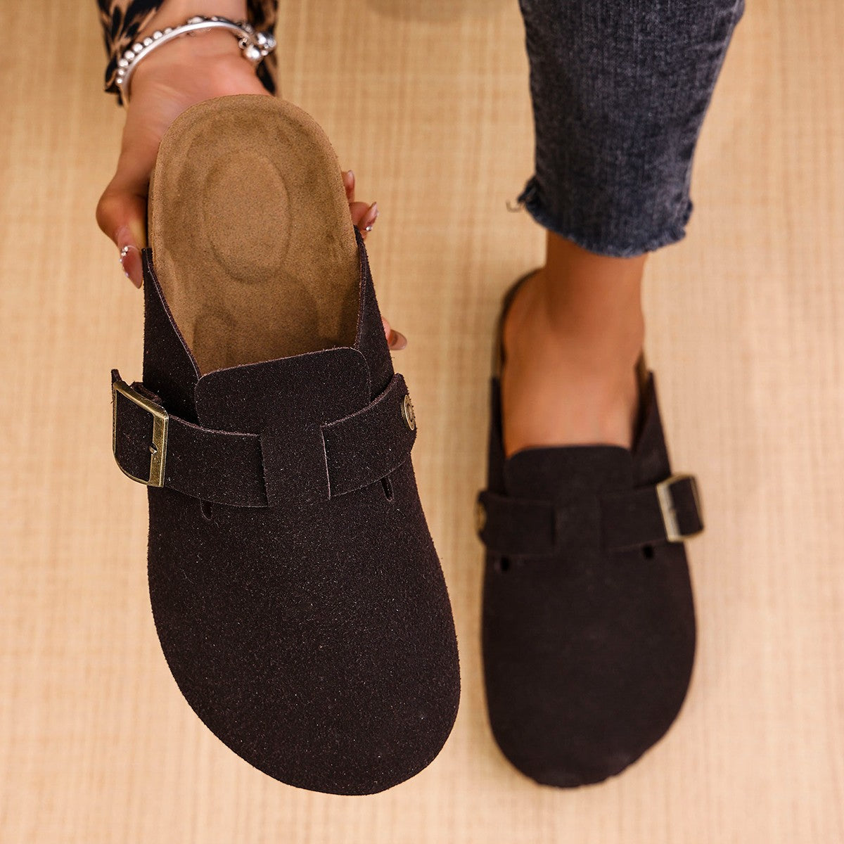 Retro Frosted Toe One-Foot Slipper Shoes (On Hand)