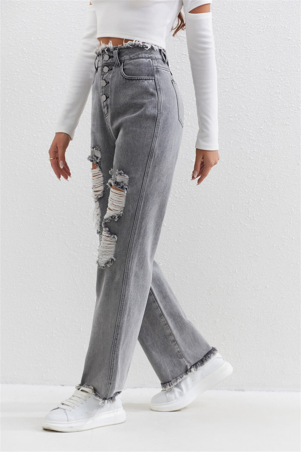 Gray wash ripped straight pants