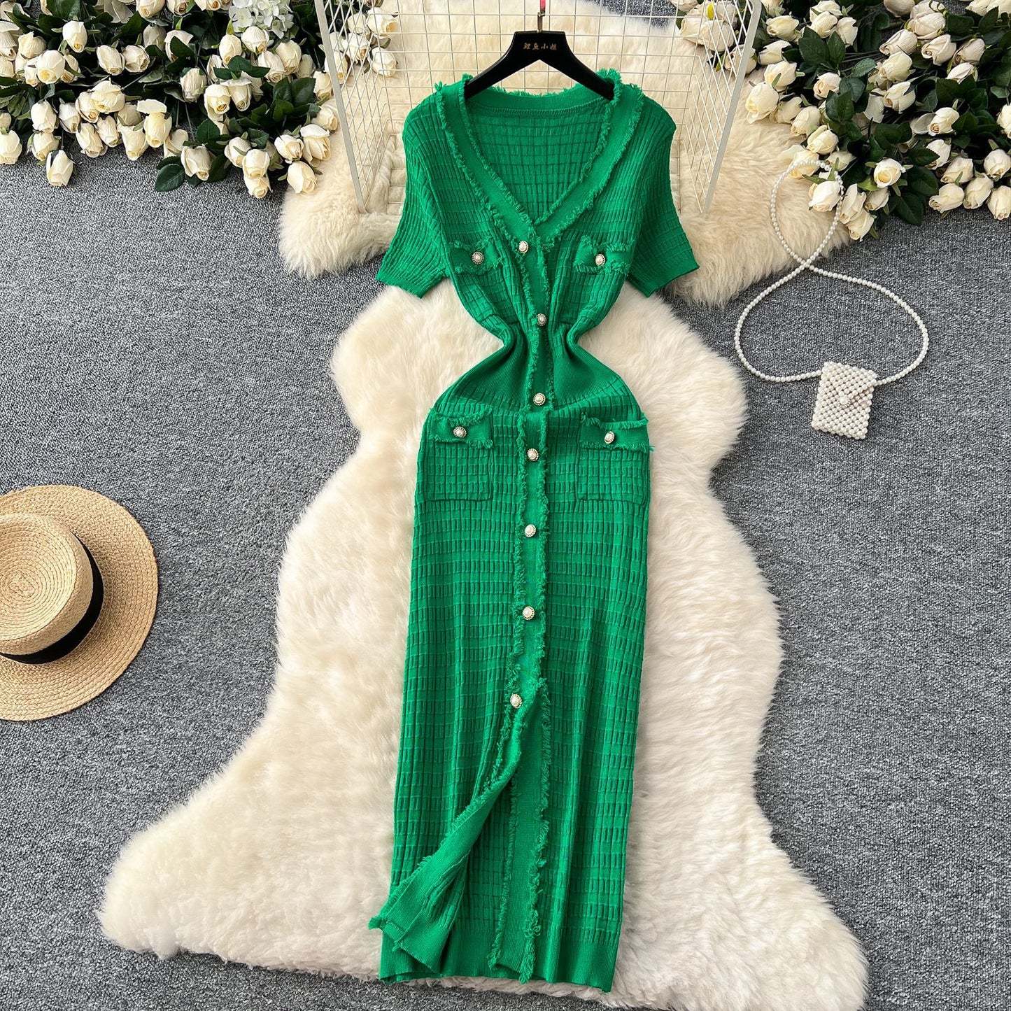 Elegant Retro V-Neck Knitted Dress