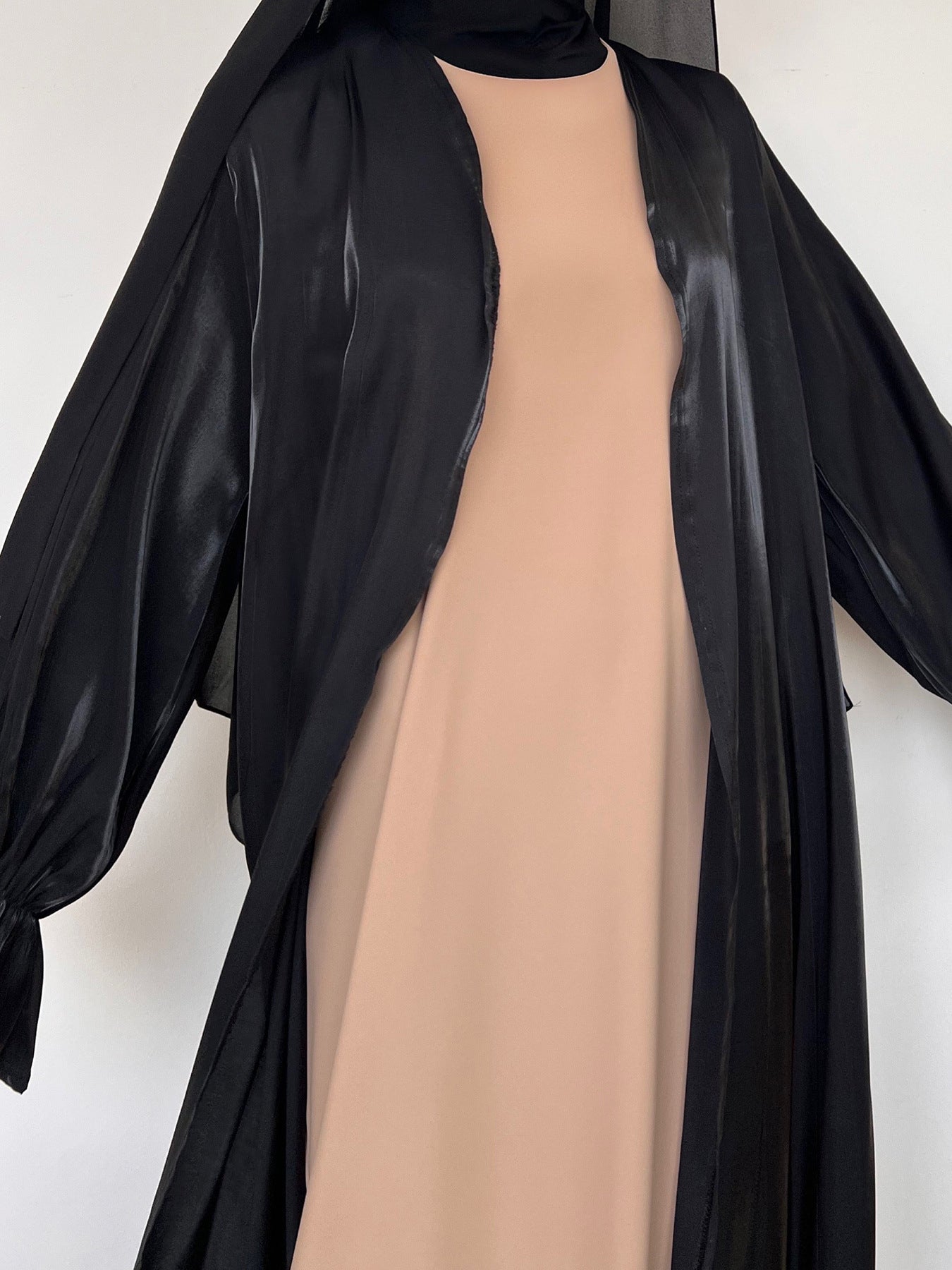 Muslim Abaya cardigan, temperament, long bright silk satin