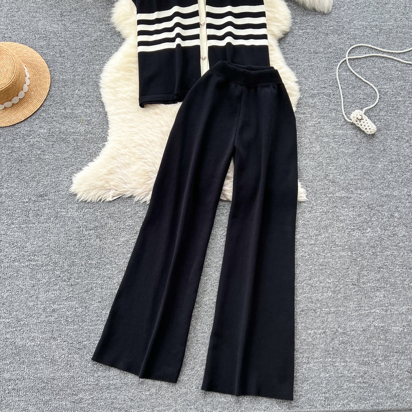 Loose Fit Knit Two-Piece Set