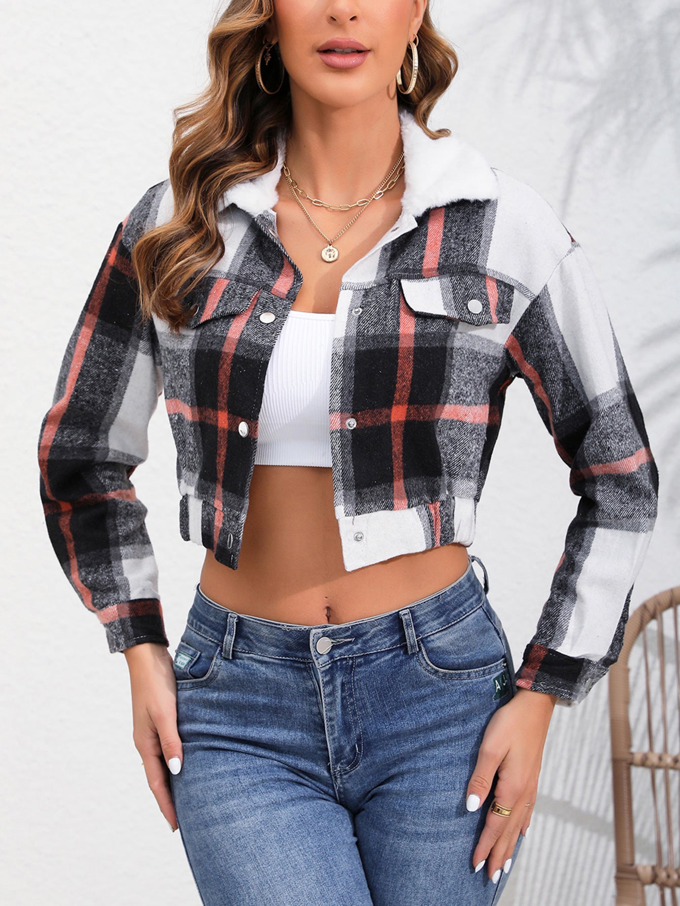 Plaid long sleeve cropped top