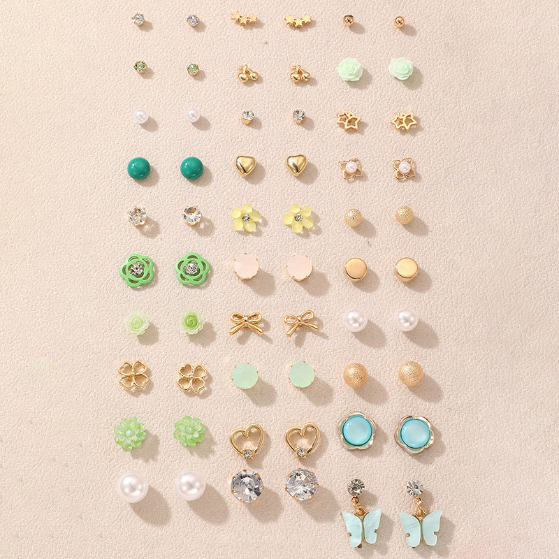 Small Love Pearl Geometric Female Stud Earrings- 30 Pairs