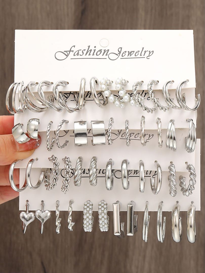 Simple fashion earring set