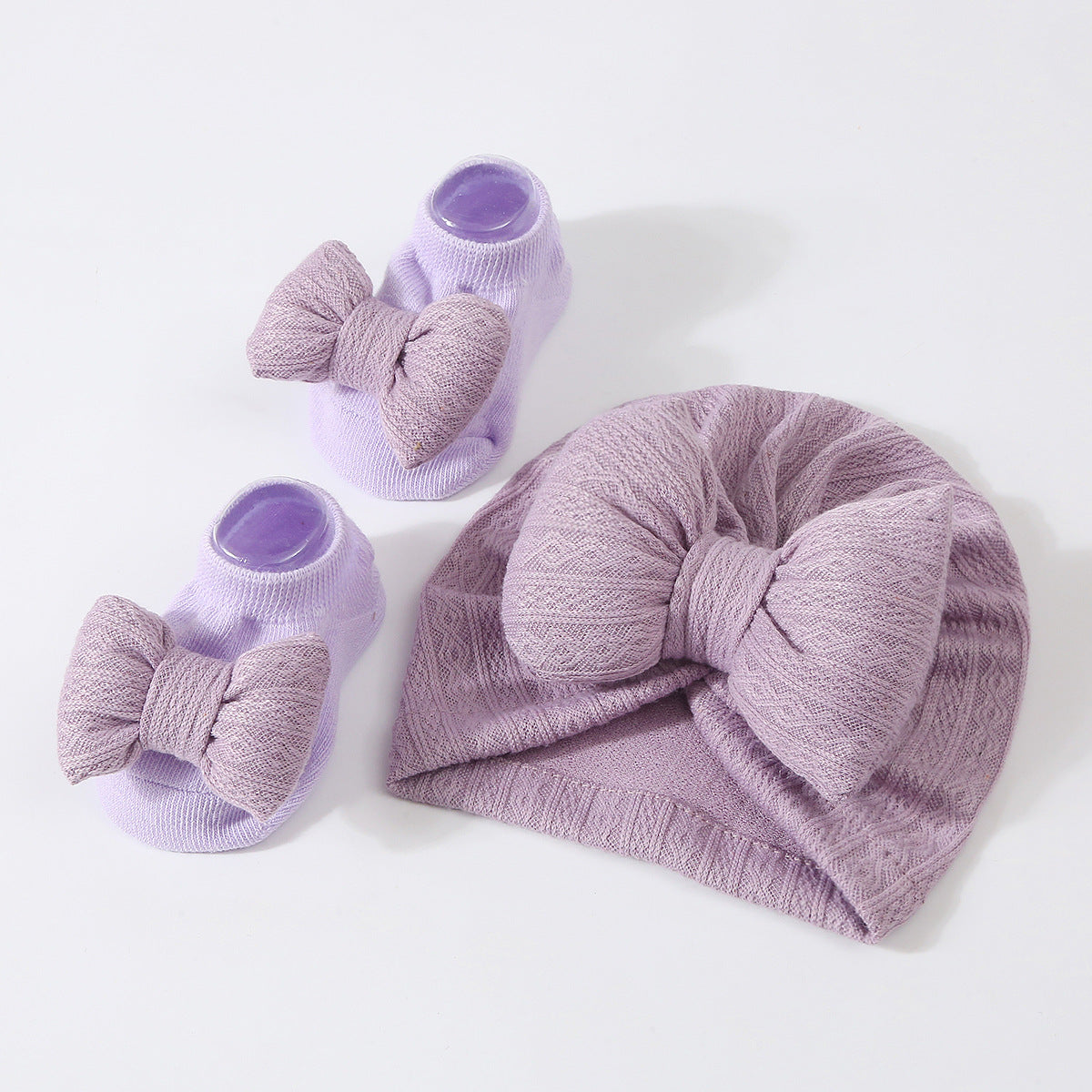 Newborn Knitted Hat & Socks Set