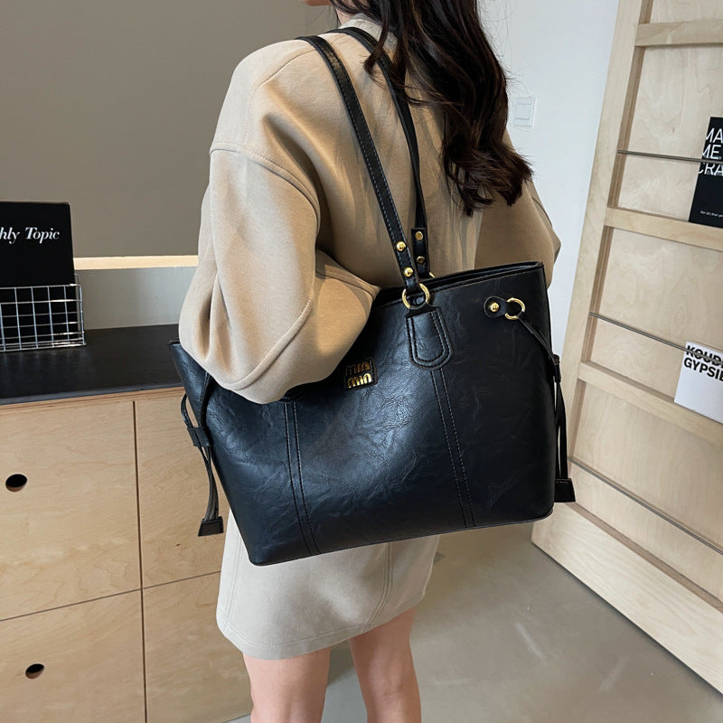 Minimalist Leather Commuter Tote Bag