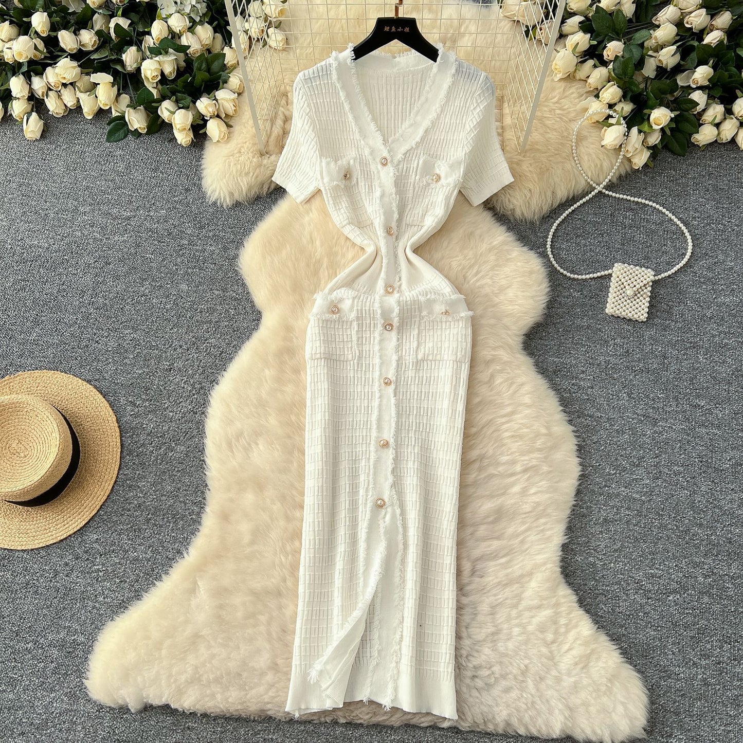 Elegant Retro V-Neck Knitted Dress