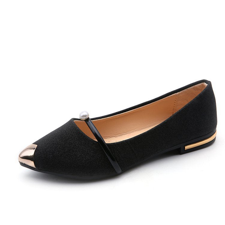 Pointed flat shallow mouth women's shoe