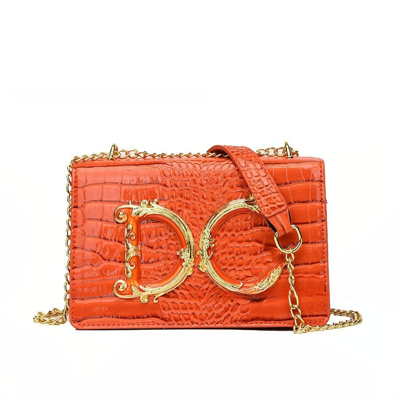 Trendy Croc-Effect Chain Shoulder Bag