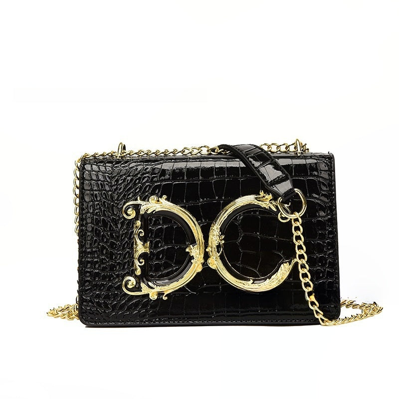 Trendy Croc-Effect Chain Shoulder Bag
