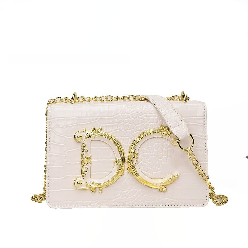 Trendy Croc-Effect Chain Shoulder Bag