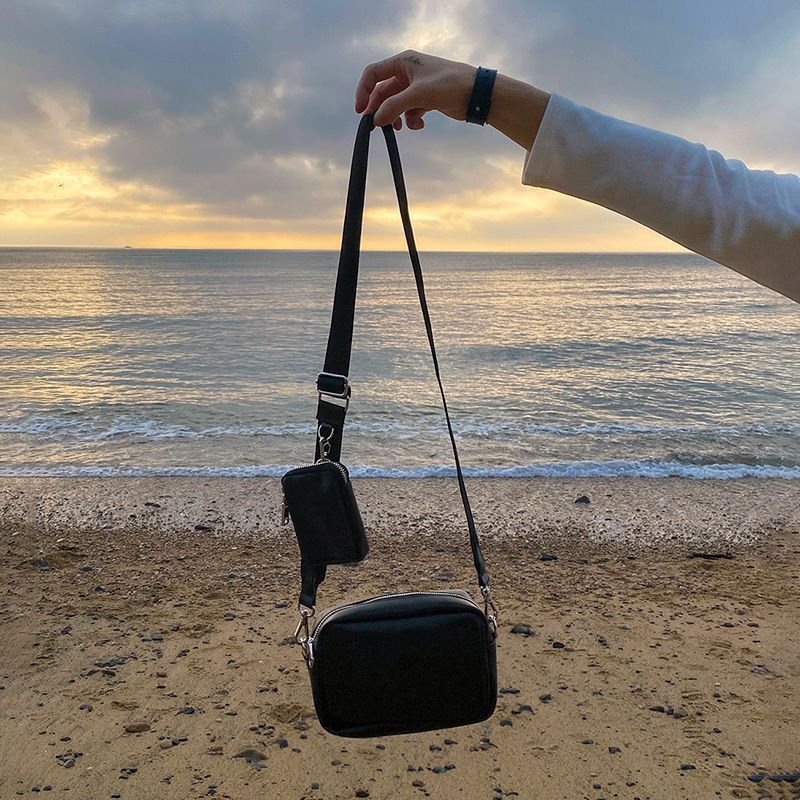 Trendy Three-in-One Bag: Super Hot Small Square Crossbody for Women