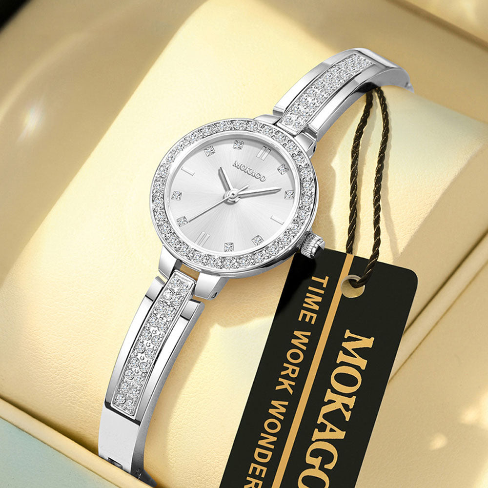 Elegant Alloy Chain Women's Watch - Waterproof Quartz Bracelet