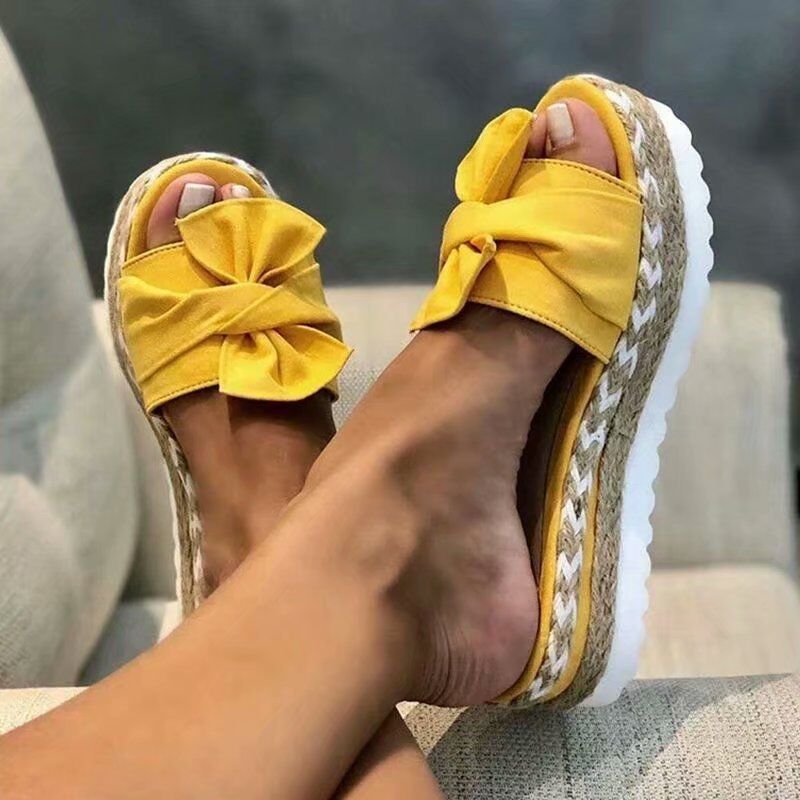 Roman Flat Sandals (On Hand)