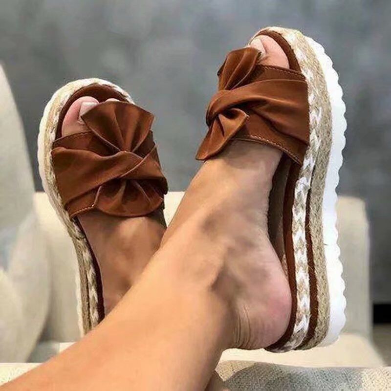 Roman Flat Sandals (On Hand)