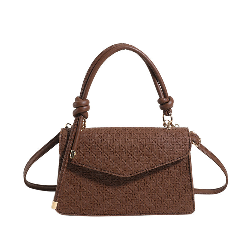 Small Square Shoulder Bag: Vintage Charm for Winter