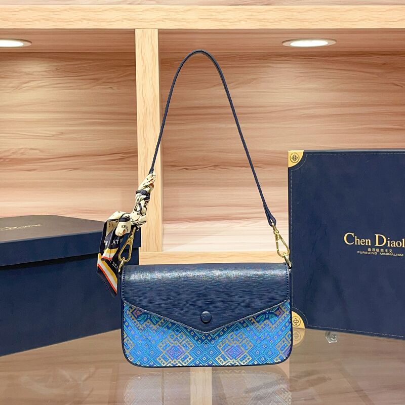Verona Luxury Handbag