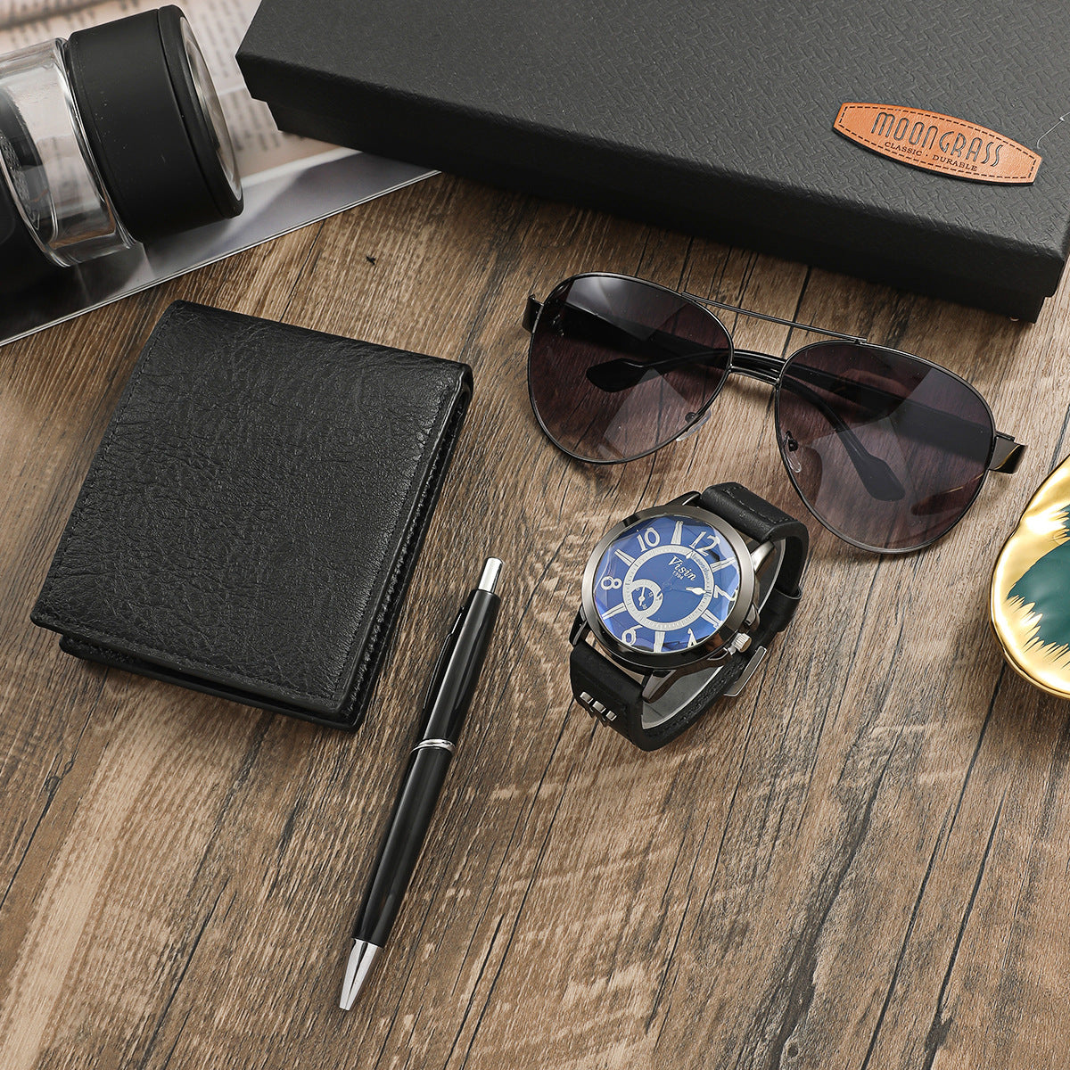 Elegant Men's Watch & Accessories Gift Set