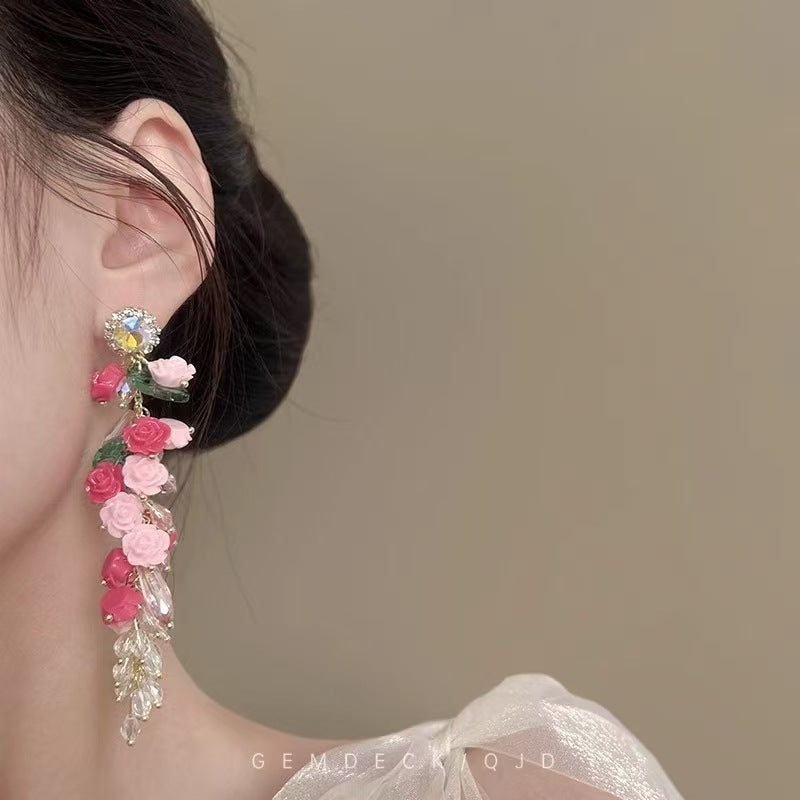 Super Flash Rhinestone Goddess Stud Earrings