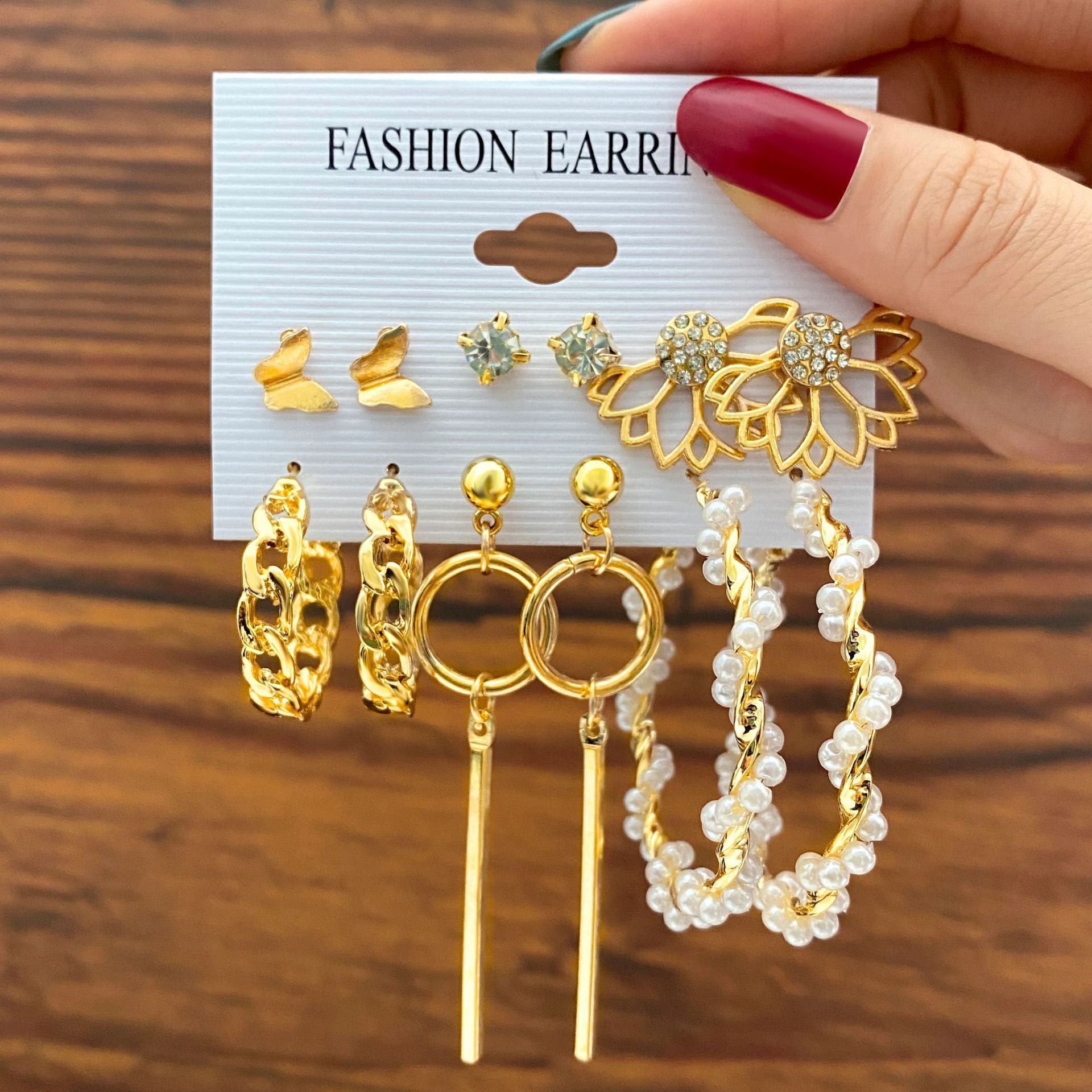 Pearl earring set with diamonds