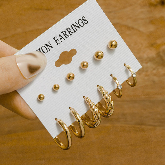 Pearl earring set with diamonds