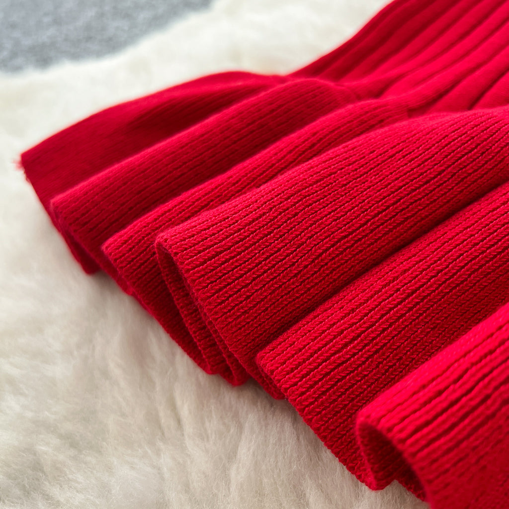 Vintage-Inspired Knitted Dress