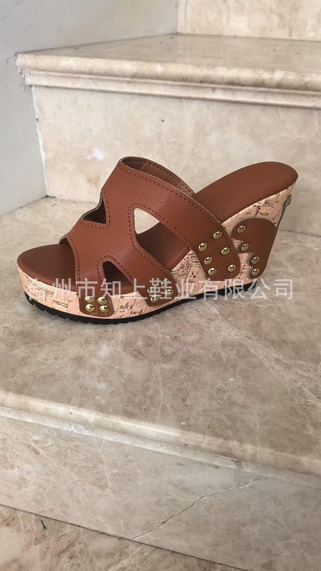 Buckle Stud Fish Mouth Wedge Sandals