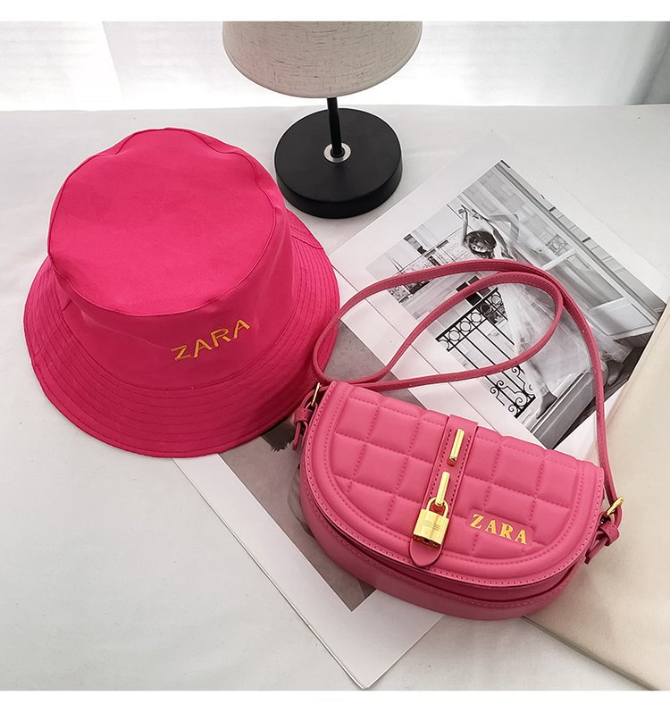 Versatile shoulder cross-body saddle bag