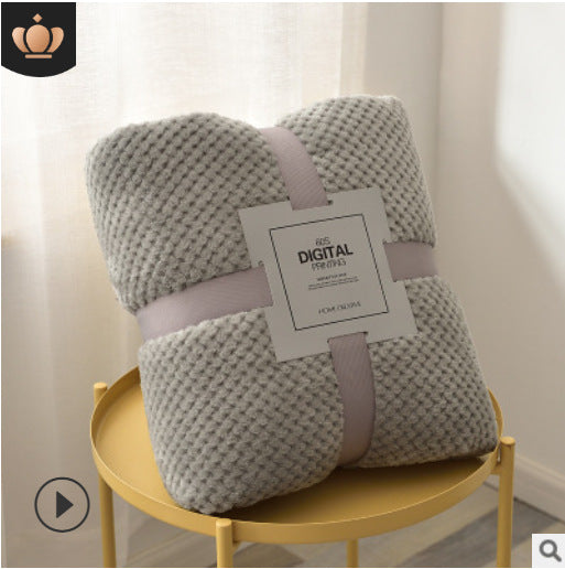 Pineapple Plaid White Thickened Coral Fleece Sofa Blanket