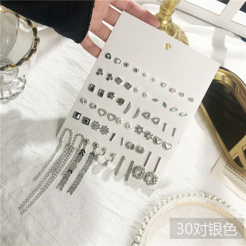 Pearl Stud Earrings Set – 30 Pairs Fashion Earrings for Women