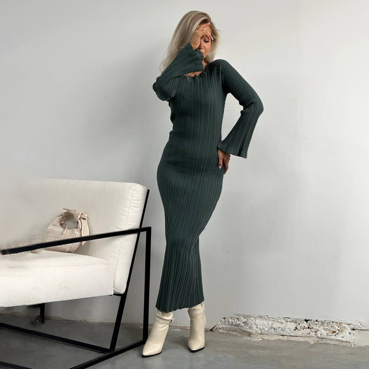 Elegant Bell Sleeve Slim Dress