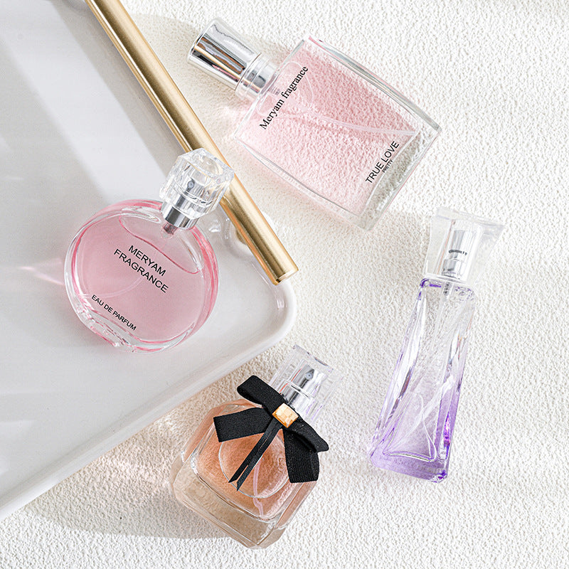 New classic women's four-piece fragrance