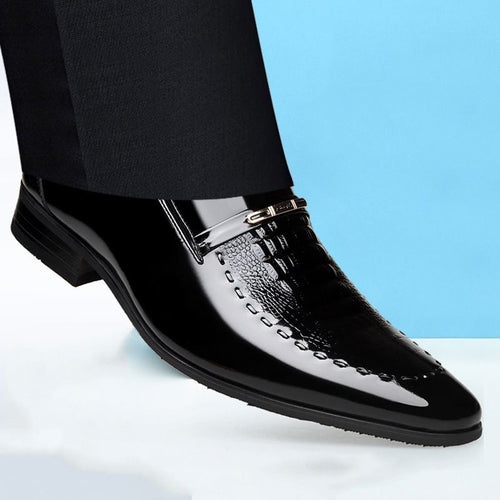 Crocodile print men's patent leather extra size leather shoes