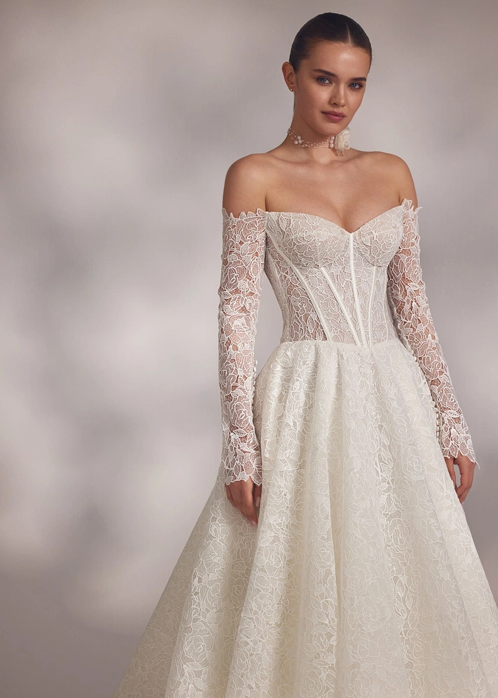 Bandeau main bride trail french style wedding dress