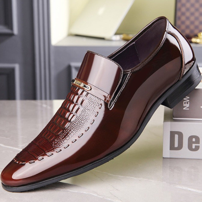 Crocodile print men's patent leather extra size leather shoes