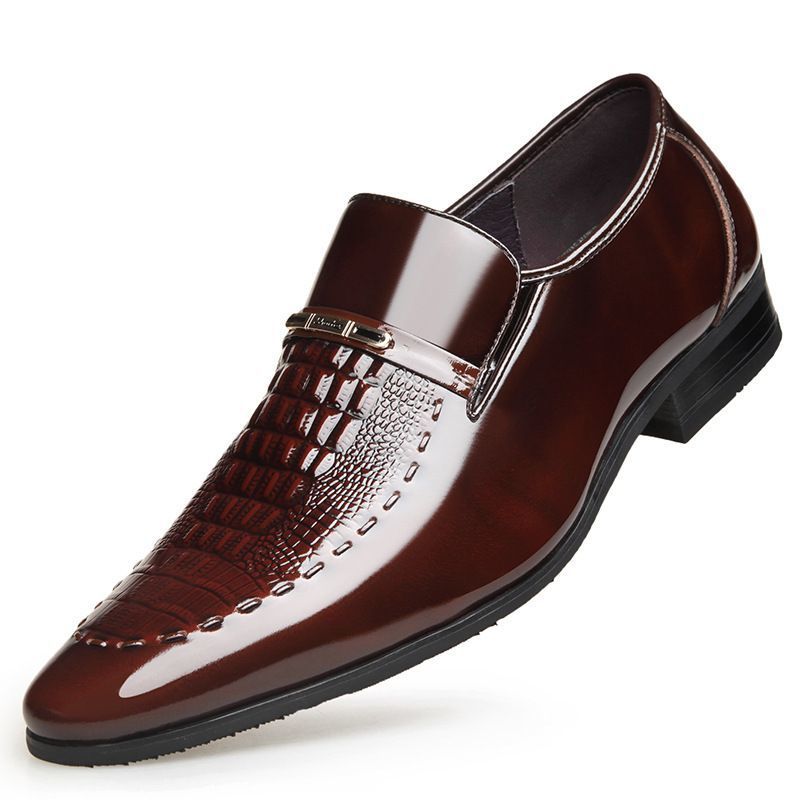 Crocodile print men's patent leather extra size leather shoes