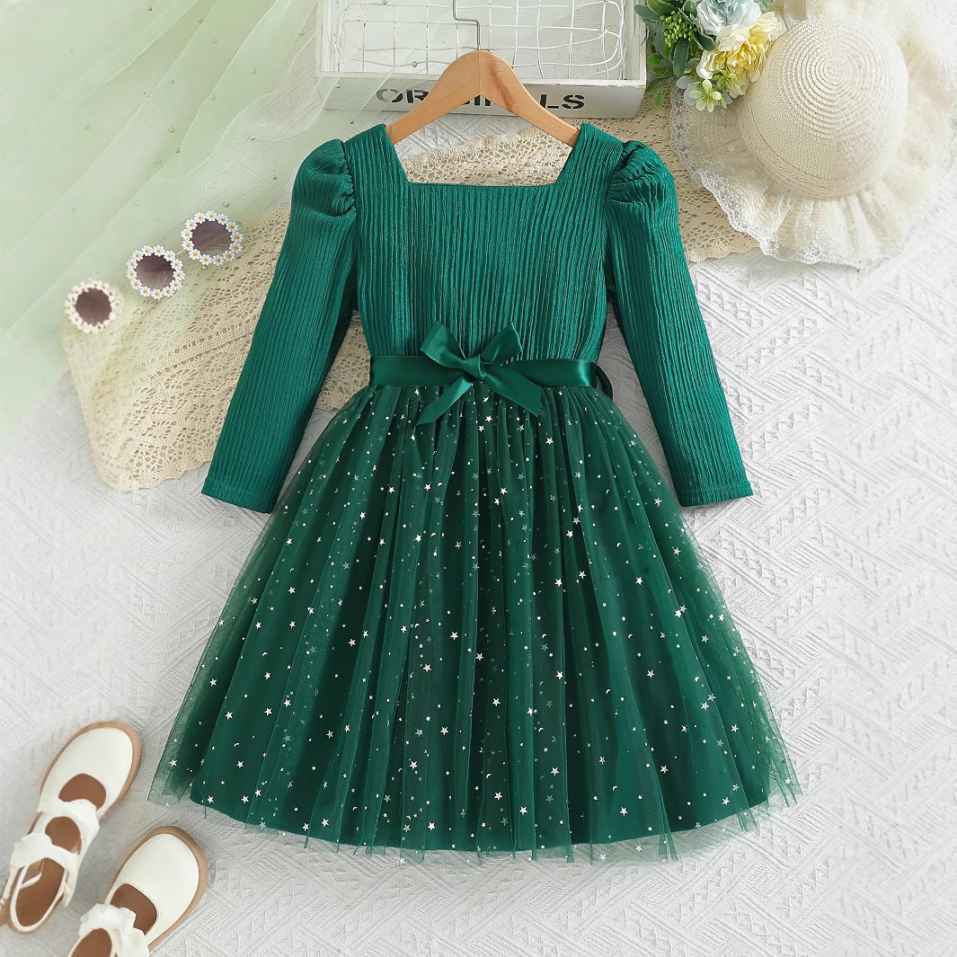 Enchanting Green Star Dress  Long Sleeves For Little Princess Magic