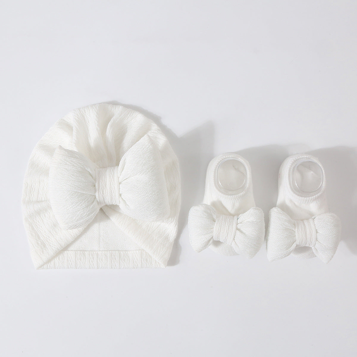 Newborn Knitted Hat & Socks Set