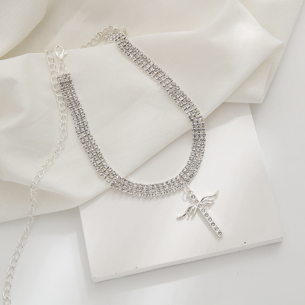 New rhinestone cross pendant necklace
