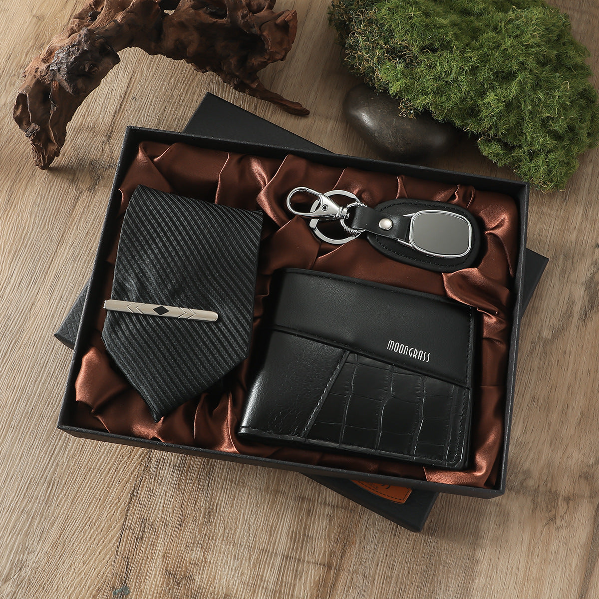 Deluxe Men's Boutique Gift Set