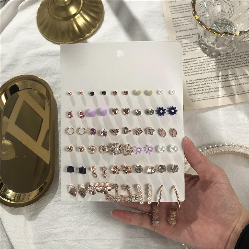 Pearl Stud Earrings Set – 30 Pairs Fashion Earrings for Women